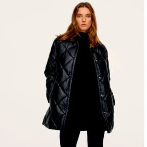 Mango quilted leather like coat